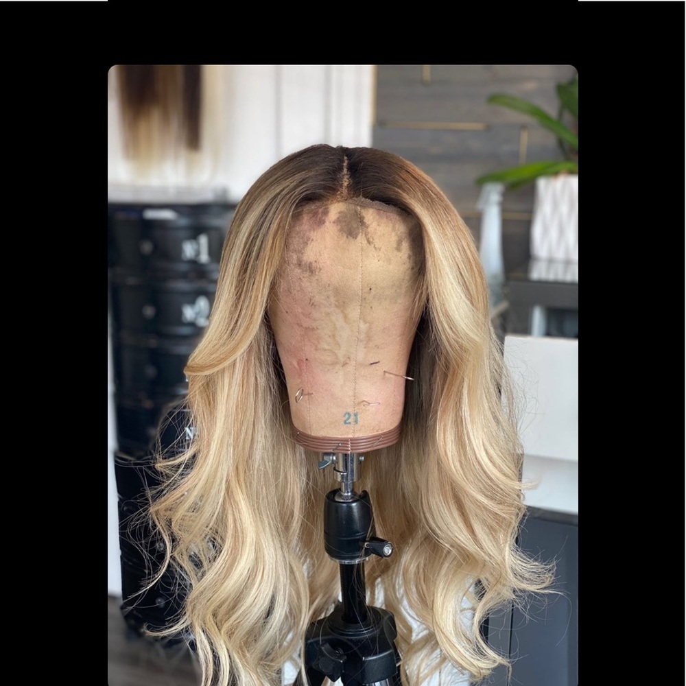 Freedom couture ice diamond wig 20 in